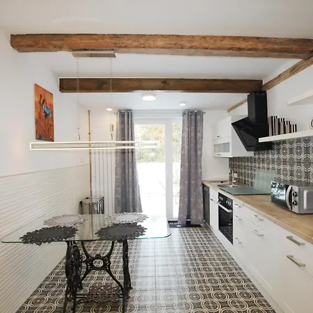 Weideblick Apartman *